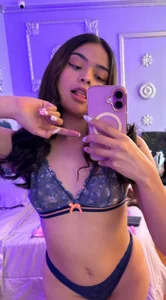 Sophie sexy od Sophie-Adamss  2 snímek