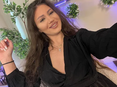 AmberSollange Spoil Me Immagine  5