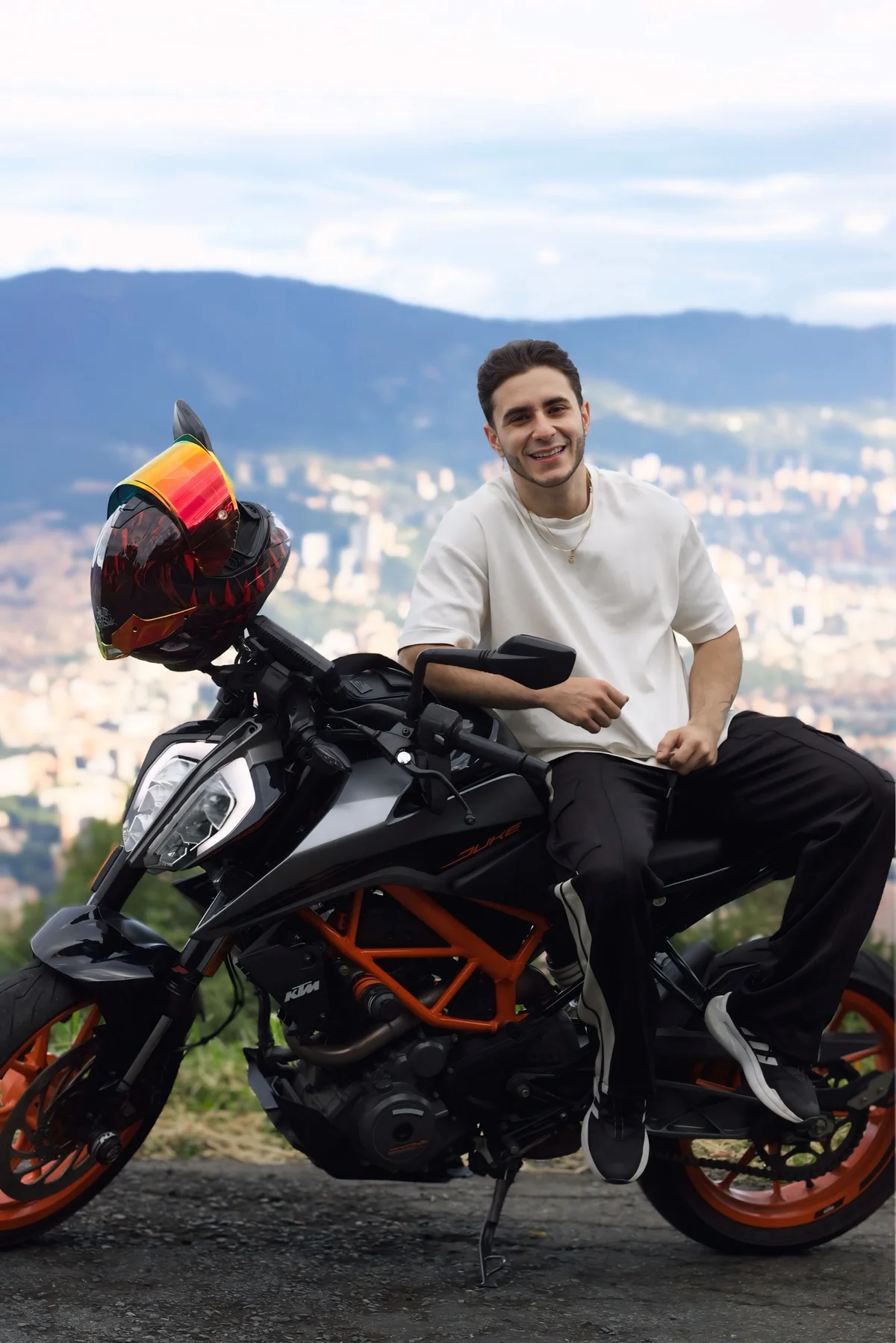 Ảnh Thịnh Hành của Latino_stud4u 5697