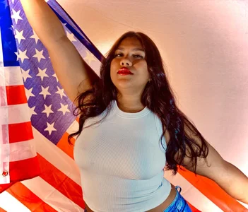 ale_cam HAPPY 4 JULY💙🤍💖 Hình 8