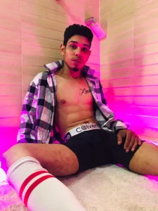 Jeik_Lorens SUBMISSIVE AND LATIN SHAME Pic