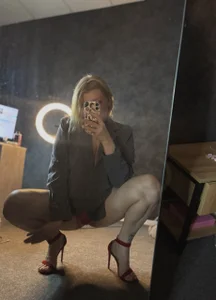 Michele_Greenn Your President🐱‍💻 Poză 2