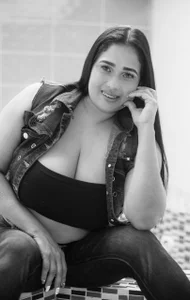 MilfVictoria with denim Poză 3