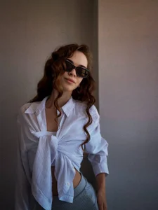 Undertheskin just me Pic 6