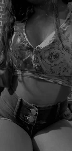 PetiteSophie_: Public ( 2 фото)