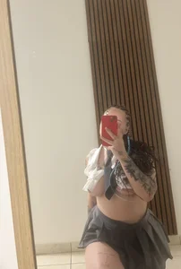 queenlo_xxx kullanıcısının Public albümü -  8 fotoğraf