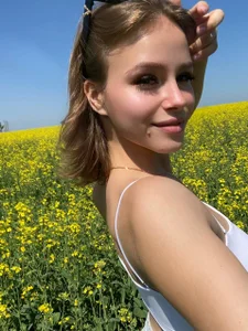 TaiteBayles flowers? A lot of flowers! Pic 2