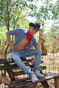 Nathan_Bluee kullanıcısının I'm your cowboy! albümü -  3 fotoğraf