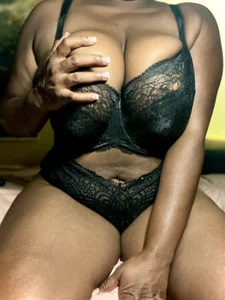 SweetWetVoices Public зображення 3