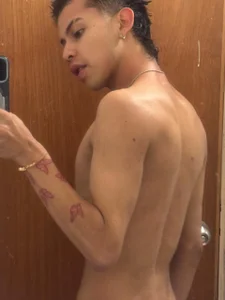 Apolo_Prince1: Apolo model ( 2 фото)