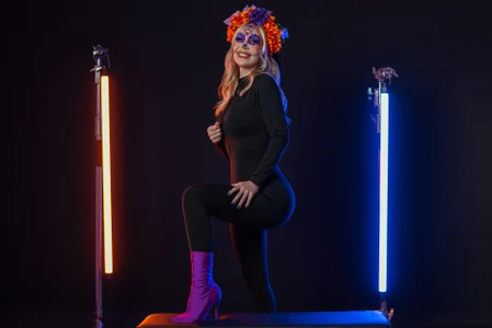 SophiMarin: 🎃 Haunting Halloween with touch of Catrina charm ( 3 фото)