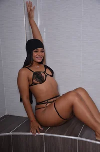 nashiira_ kullanıcısının BAD GIRL albümü -  7 fotoğraf