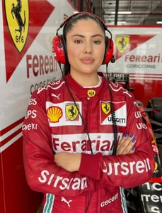 Alicee_Broownn I love cars, Area Pits Foto 6