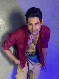 MaxHuston Public Pic 3