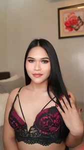 MichelleWild Public Εικόνα 8