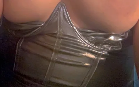 tanya_dangerr coco Pic