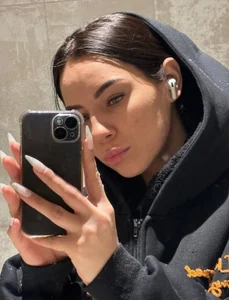 AliceW0ral Public صورة واحدة|AliceW0ral Public صورتان|AliceW0ral Public  2 صور|AliceW0ral Public  2 صورة