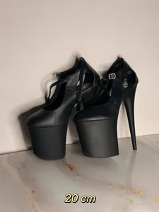 HEELS COLLECTION de _xxtina  3 Imagens
