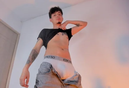 Nova__hardPublic Bild