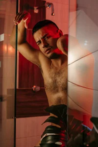 ThiagoCastelli ducha caliente Pic