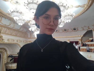 Public od ElinorMullican  3 snímek