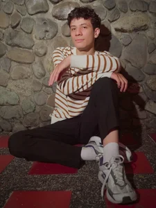 LeoFeniix Public Pic