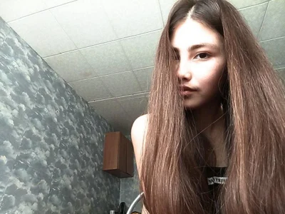 LynetteDanley Spicy Ellie Pic 2