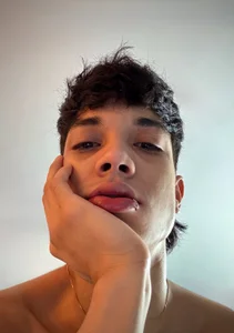 DiamondEssence 💎 Hình