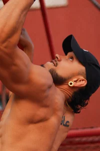 ARON_TAYLER01 kullanıcısının 2026 albümü -  fotoğraf