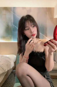 NoellaTrumbullPublic图片