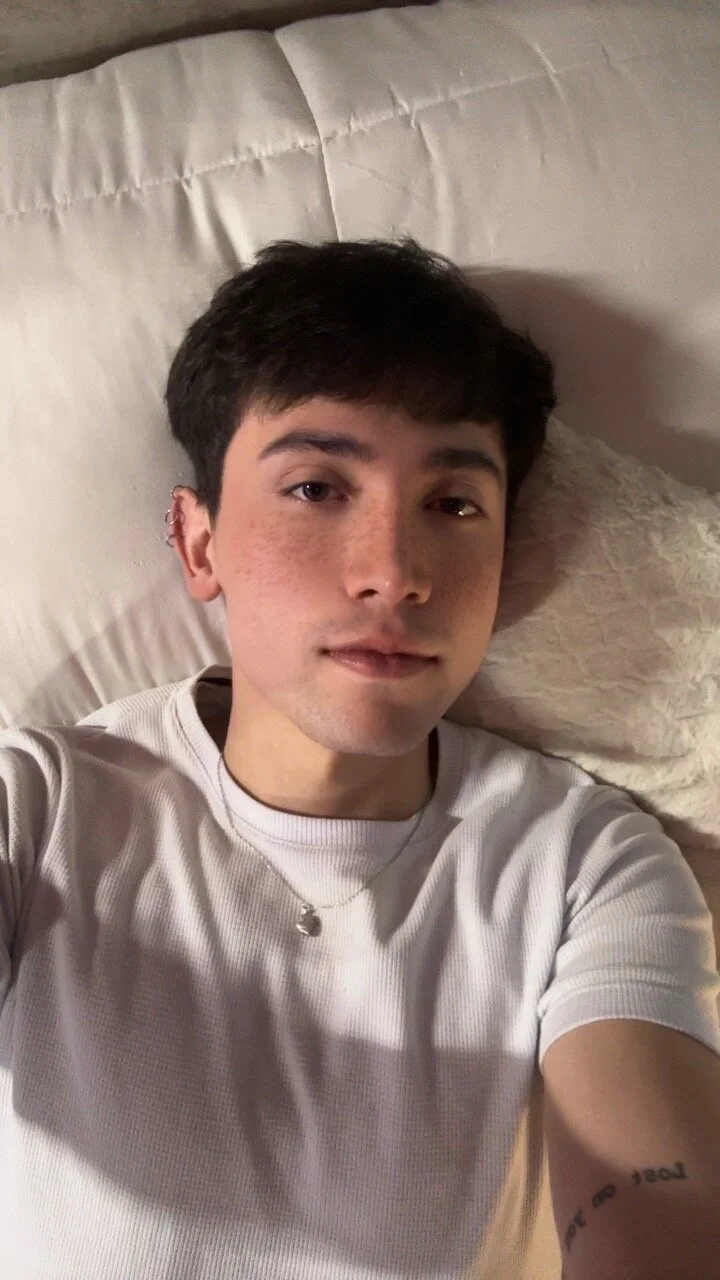 Chris_Blake_ 님의 트렌드 중인   사진  2430개