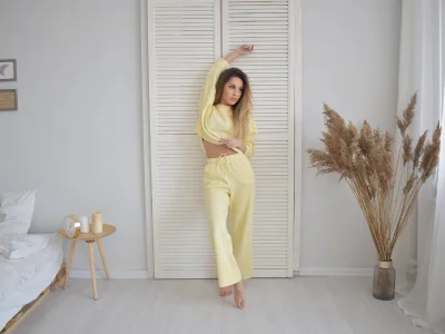 SelenaRousey: Public_ ( 5 фото)