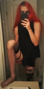 Happythinkin Even more sfw Pic