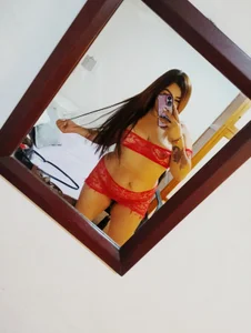 EmaGw7 Hot in red lingerie Pic 2