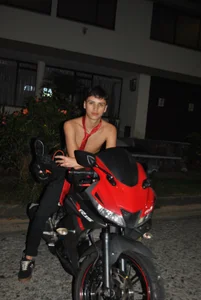 JoshClaarkttのmischief night 😈🤤の 7枚の写真