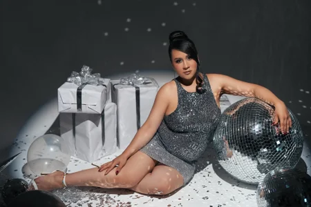 LissaBaker Happy 2026! Pic 6