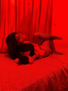 Emily_Evo Public Billede 5