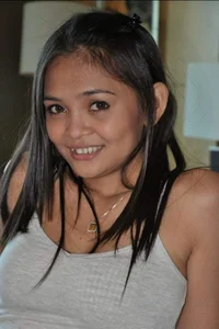 Kisses-13 Public Pic 4