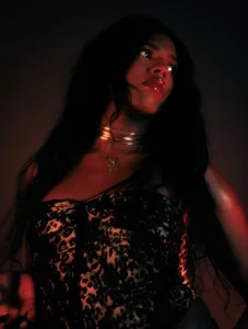 sexy leila <3 de leila_seasiren  5 Imagens