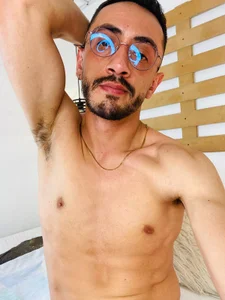 Theo_0101 Public Pic 5