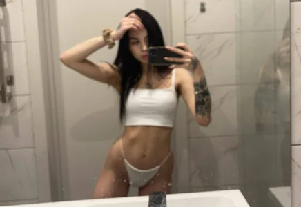 kristinaforyou911 meow💕 Pic 4