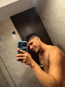 Roy-barney sexy boy❤️🔥 圖片 4