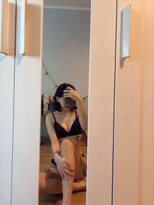 luny_ Public Pic 3
