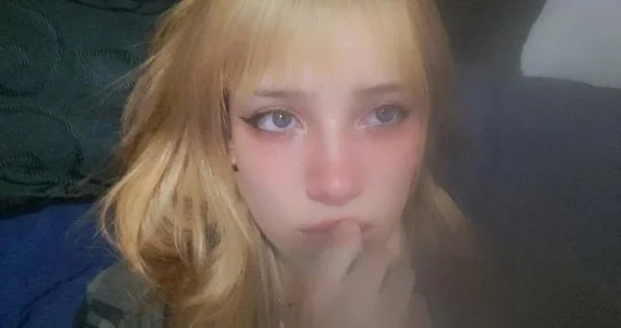 Public de Velvet_Noir_  3 Imagens