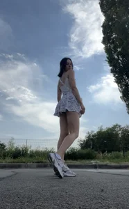 AllyHorny_ Public Pic