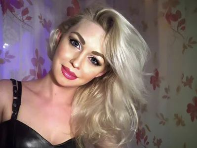 Public od RachelSummers  5 snímek