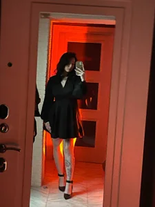 AriaBlance My favorite red photo shoot Pic 7