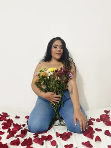 nicky_andcamil May flowers for Camil Pic