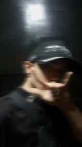 TylerBelfort Public Foto