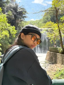 JeseniaSchuelke tomboy Foto 2